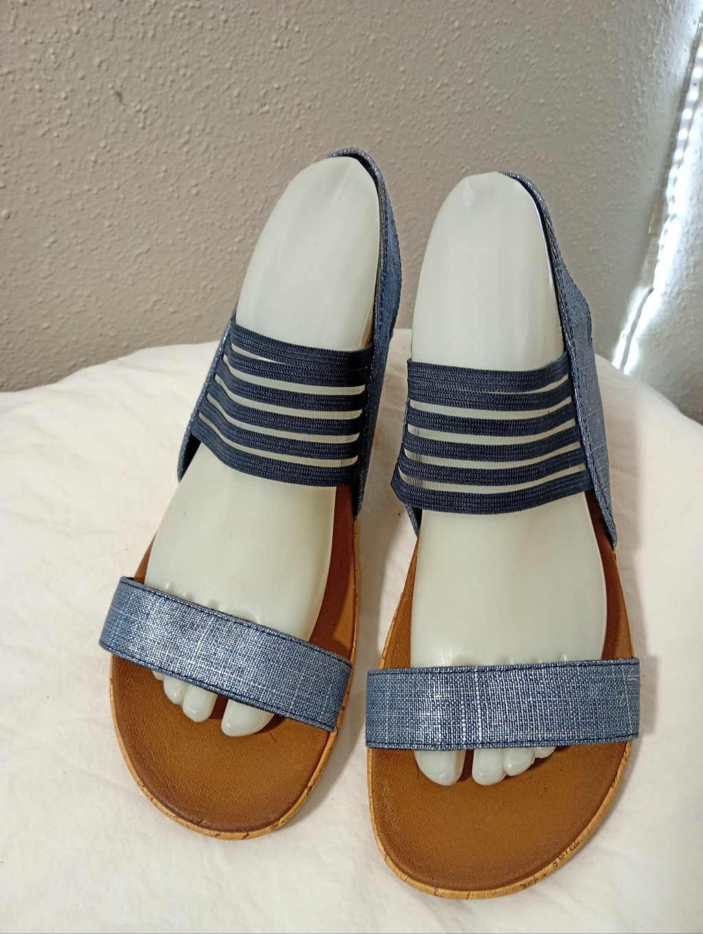 Women’s Skechers Open Toe Blue Sling Back Wedge Sandles Sz 9